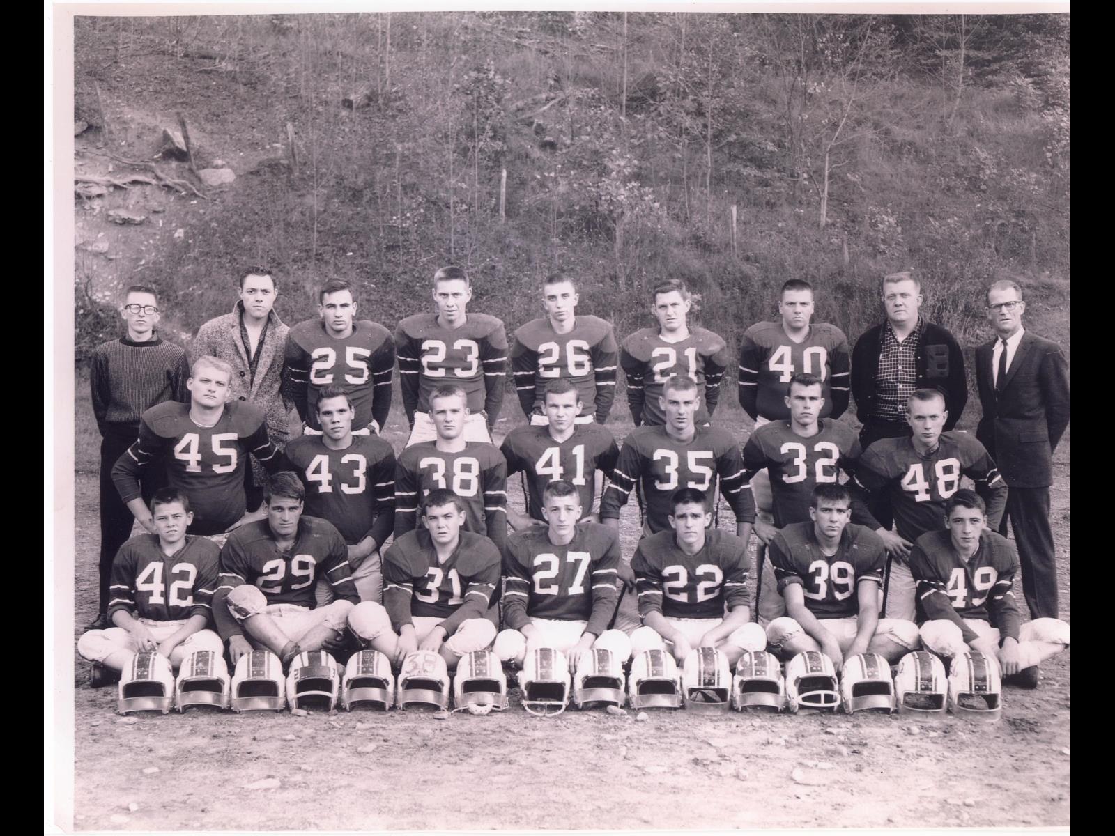 Black Star Football Team - 1960.jpg